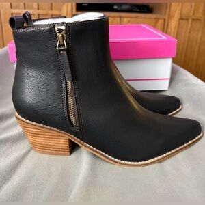 New in the box Corky’s Toil N Trouble boots in black - size 9